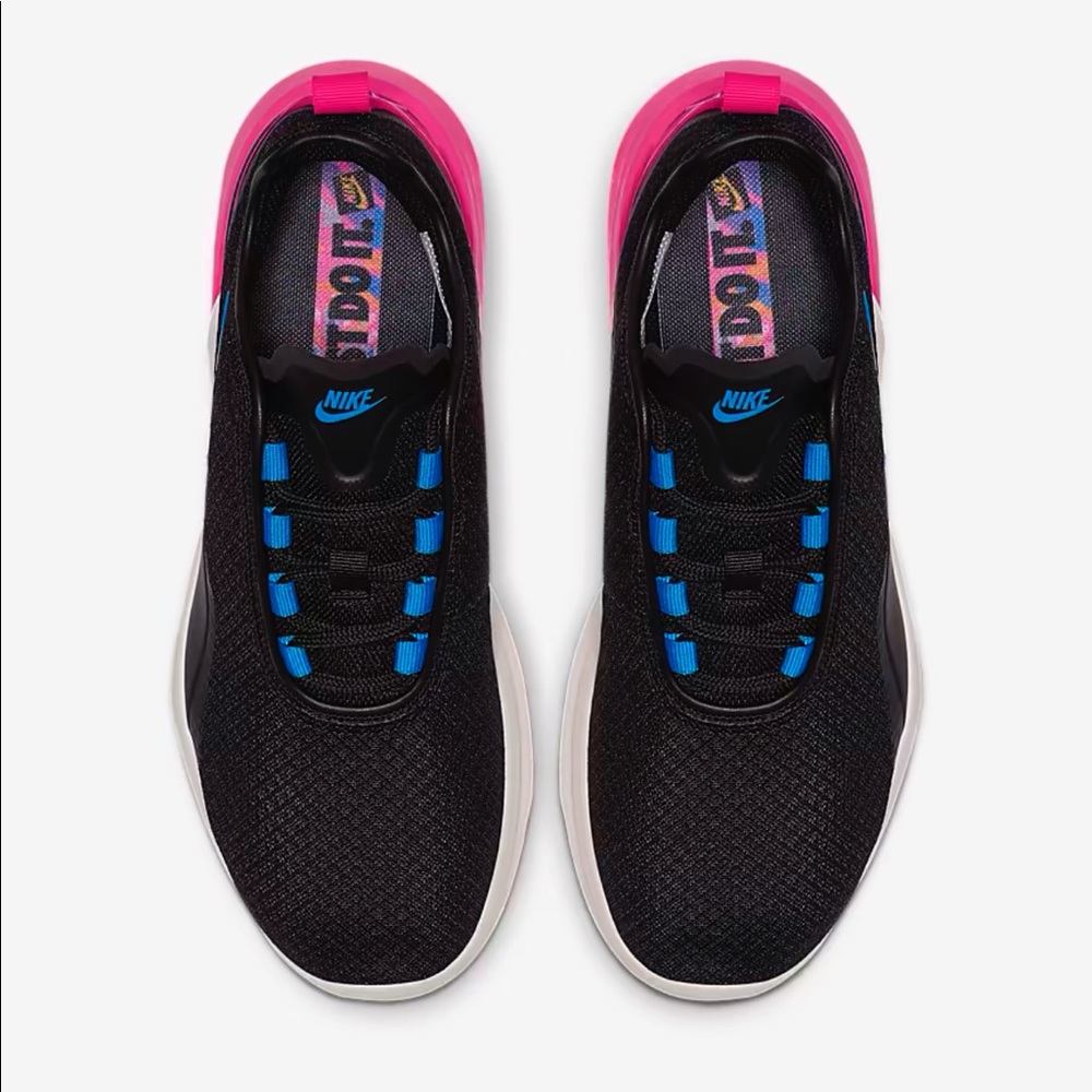 NIB Nike Air Max Motion 2 Women’s Sneakers - Picture 2 of 12